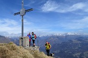 59 Alla croce di vetta del Pizzo Grande del Sornadello (1550 m)